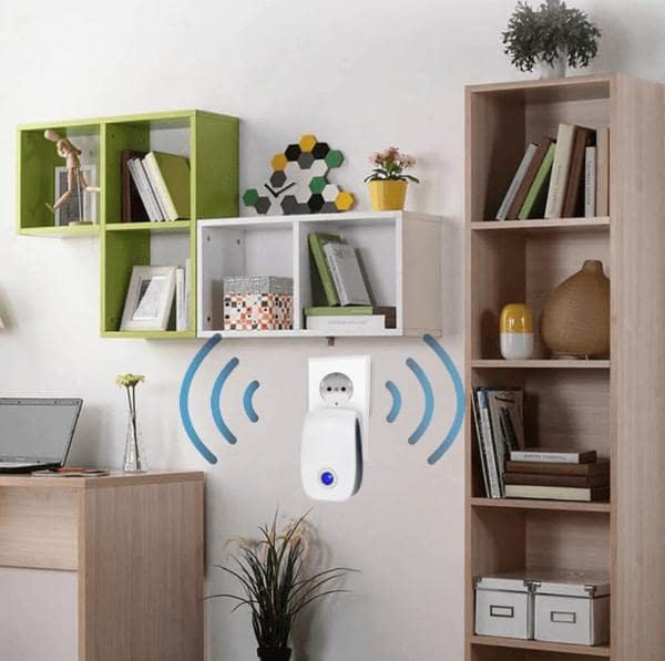 Uređaj za suzbijanje štetočina | BUGBUSTER - 1+1 GRATIS